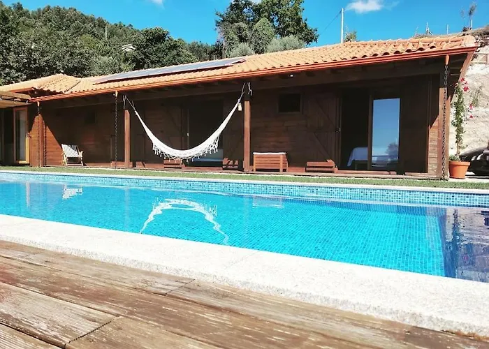 A Casa Da Japoneira Cb * Rebordoes (Braga)